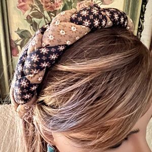 Ditsy Braided Puffed Headband